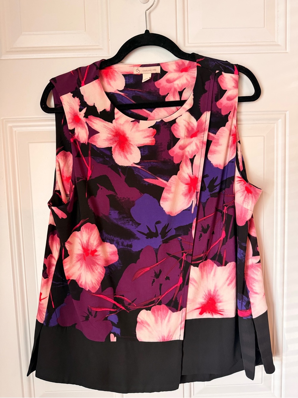 Sleeveless Floral Cold-Shoulder Tank in Pink & Purple